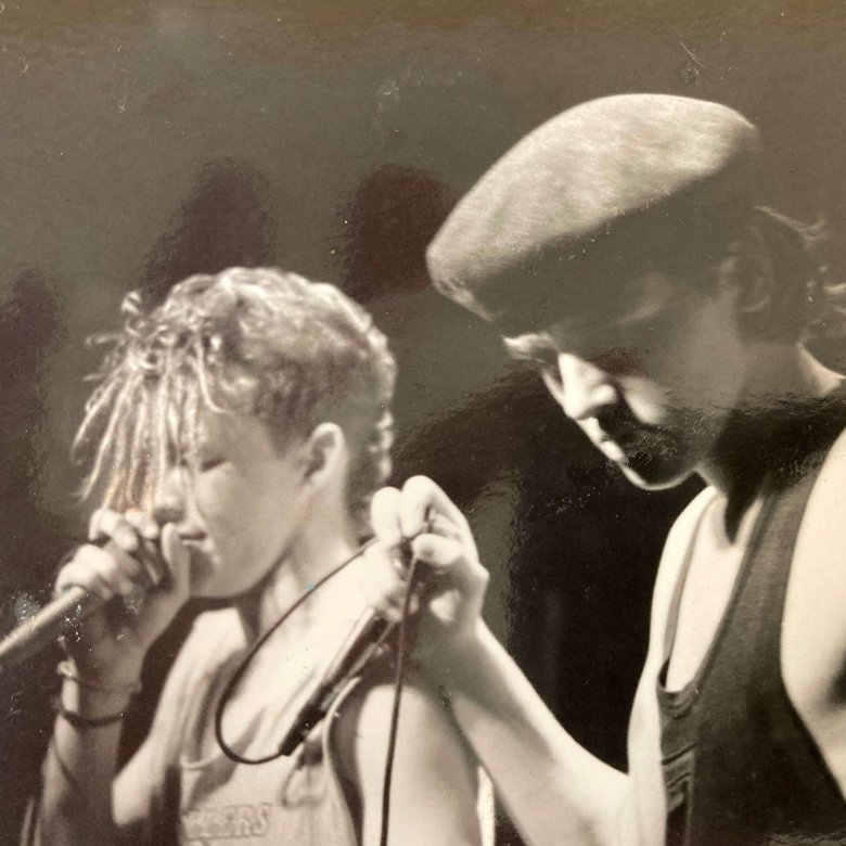 Black and white photo of band 'Five Minute Fashion' playing at Victor Dragos in Falmouth in 1990.